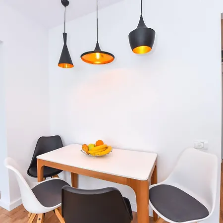 Elite - Cismigiu Gardens * Bukarest